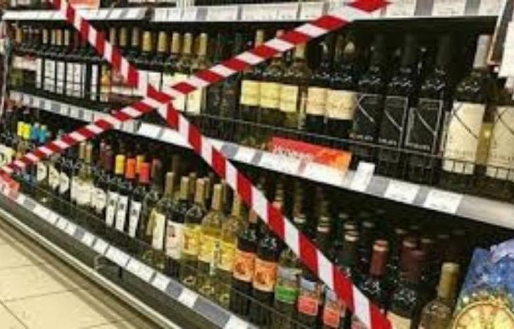 Erdogan clings to crass Islamism, as approval ratings recede