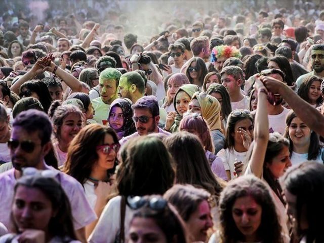 Economic crisis hits Turkish youth hard