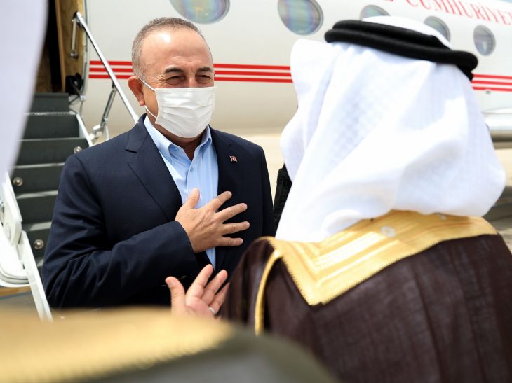 Turkish FM Çavuşoğlu in Saudi Arabia for talks to mend ties, Jerusalem clashes rise