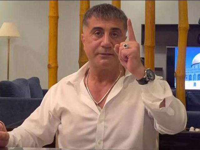 AKP member resigns after allegations from mafia boss