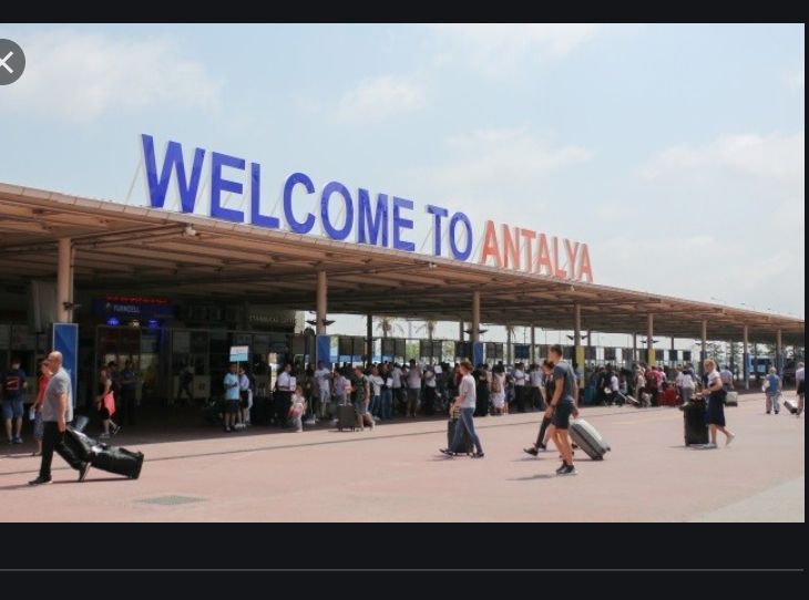 FT/Ayse Jean Ackley:  Dollar blow for Turkey as tourism season runs into the sand