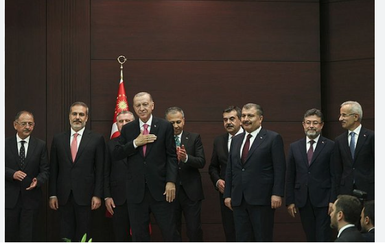 Erdogan brings back Mehmet Simsek, replaces all but 2 ministers in the Cabinet