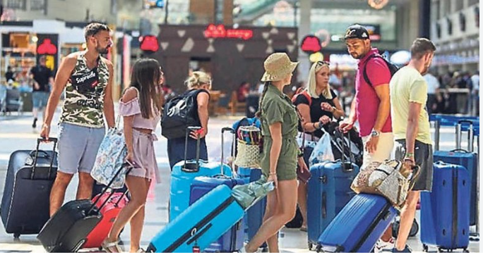 Vacationing in Turkey expensive even for foreign tourists, say tourism sector players