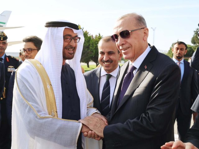 Erdogan to visit UAE to boost economic investments