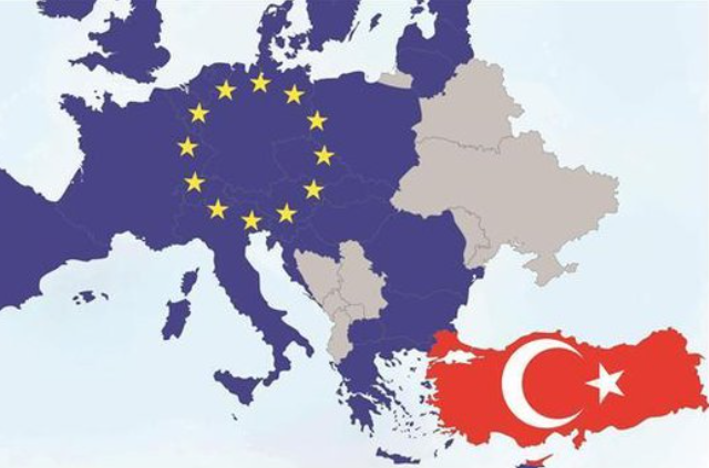 Alec Soltes:  Is there a way for EU to incentivize Turkey for democratic reform without compromising key principles?