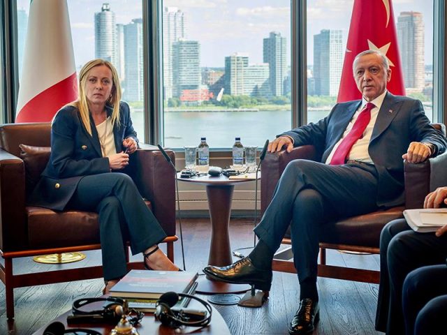 Italian PM Giorgia Meloni visits Erdoğan in Istanbul