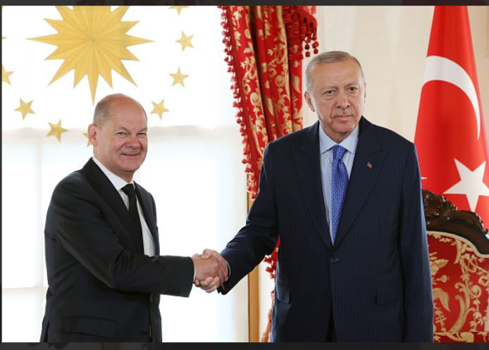 Olaf Schulz visiting Ankara, no talks on new Customs Union