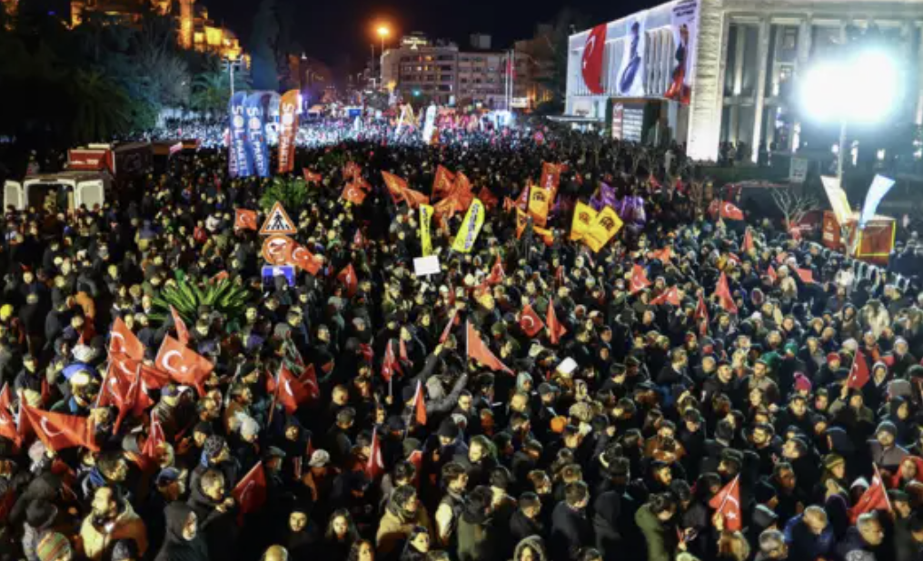 Protests Erupt in Istanbul as Authorities Crack Down Following İmamoğlu’s Arrest