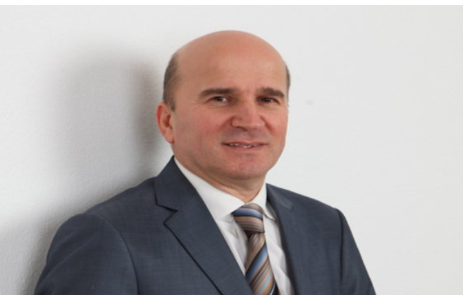 Zeynel Balci, financial columnist 