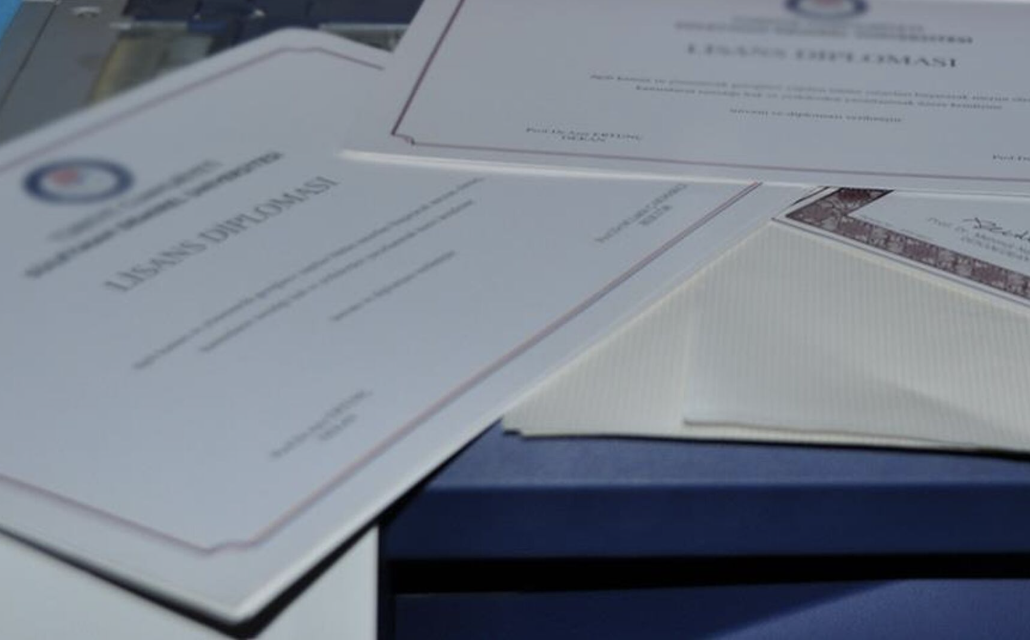 Telegram Scammers Sell Fake Diplomas Using E-Government Signatures Amid National Probe