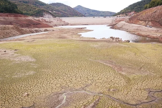Turkey’s 2025 Climate Alarm: Record Heat, Severe Rainfall Deficit, and Growing Drought Risk